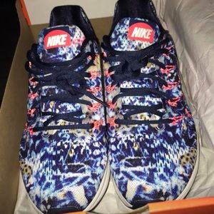 Nike Pegasus 33s mens 9.5